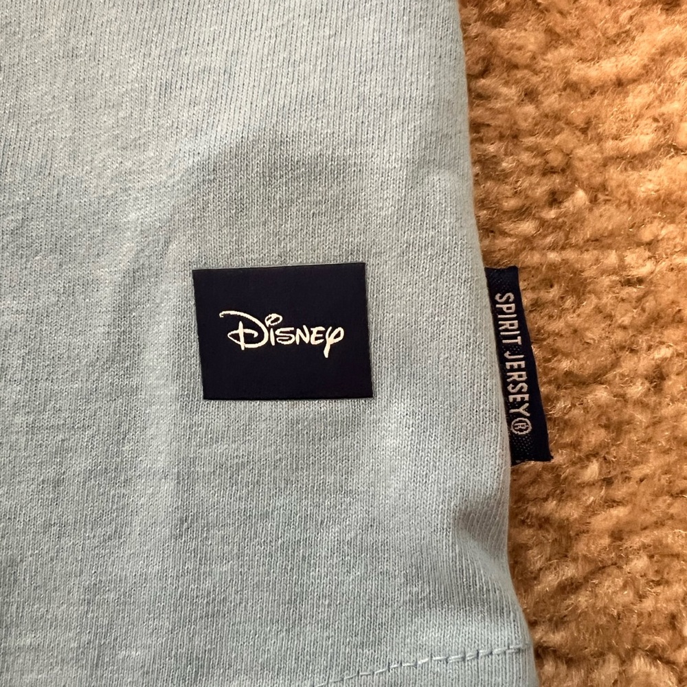Disney Parks Spirit Jersey - NEW - Hydrangea Flowers - Picture 2 of 6
